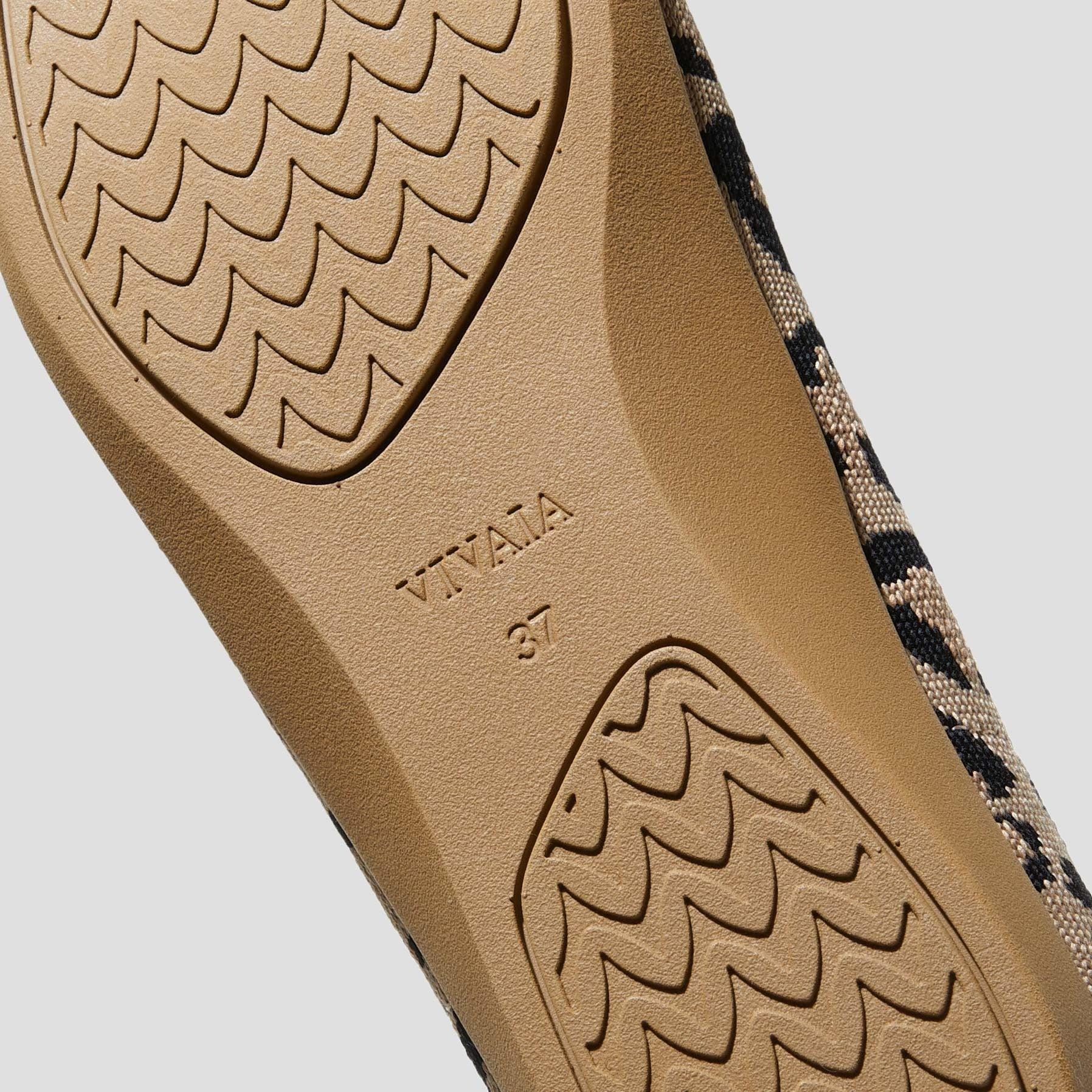 [Margot Walker] Square toe ultra-lightweight thick sole flat shoes