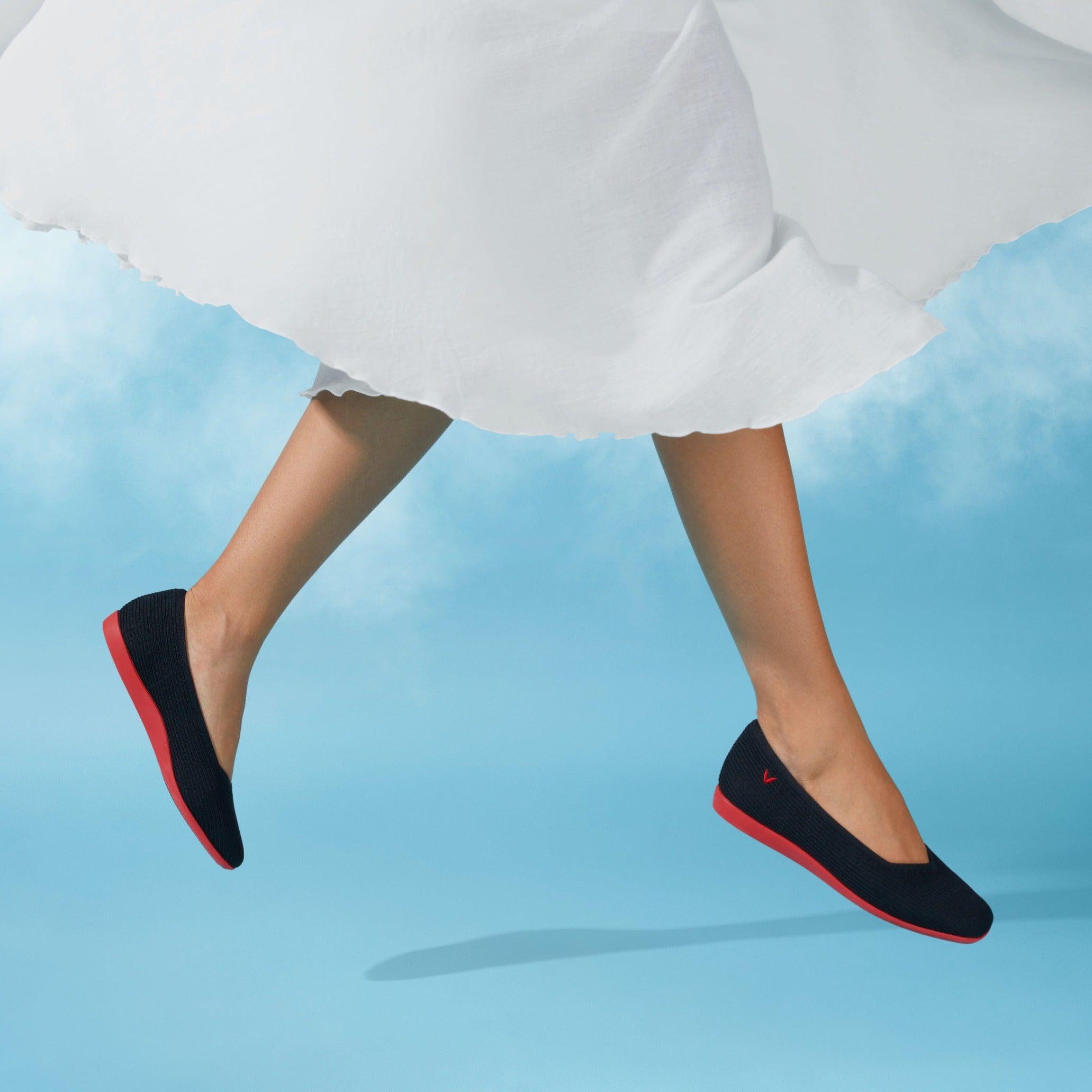 [Margot Walker] Square toe ultra-lightweight thick sole flat shoes