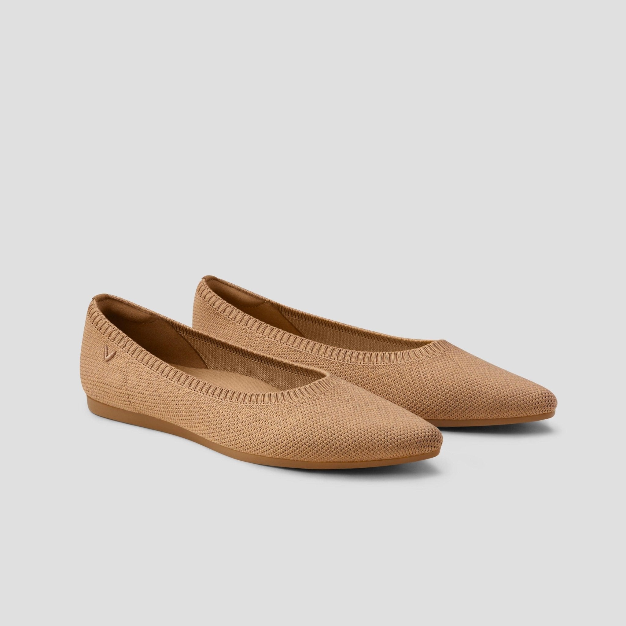 [Aria 5°] Pointed toe flat shoes