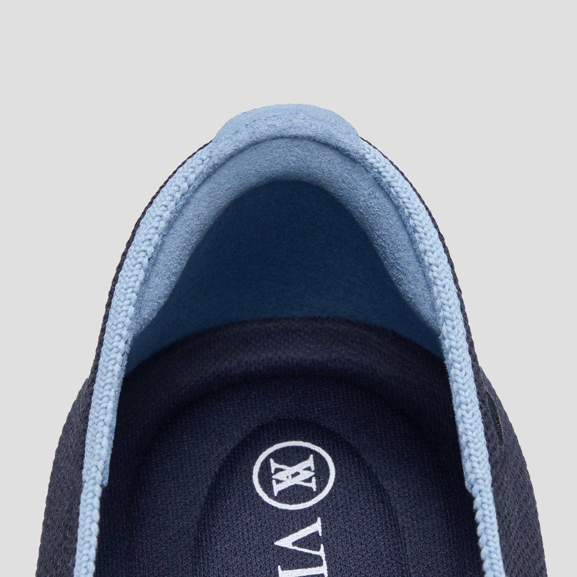 [Michelle] Pointed toe loafers with ribbon