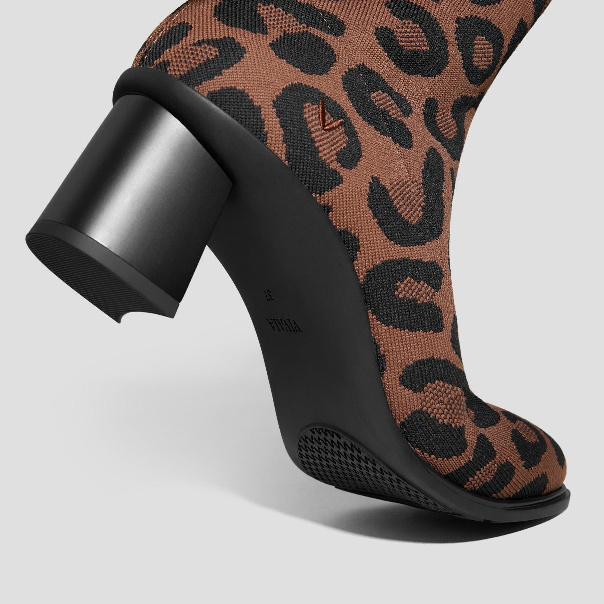[AMANDA] Almond toe, water-repellent, running heel boots