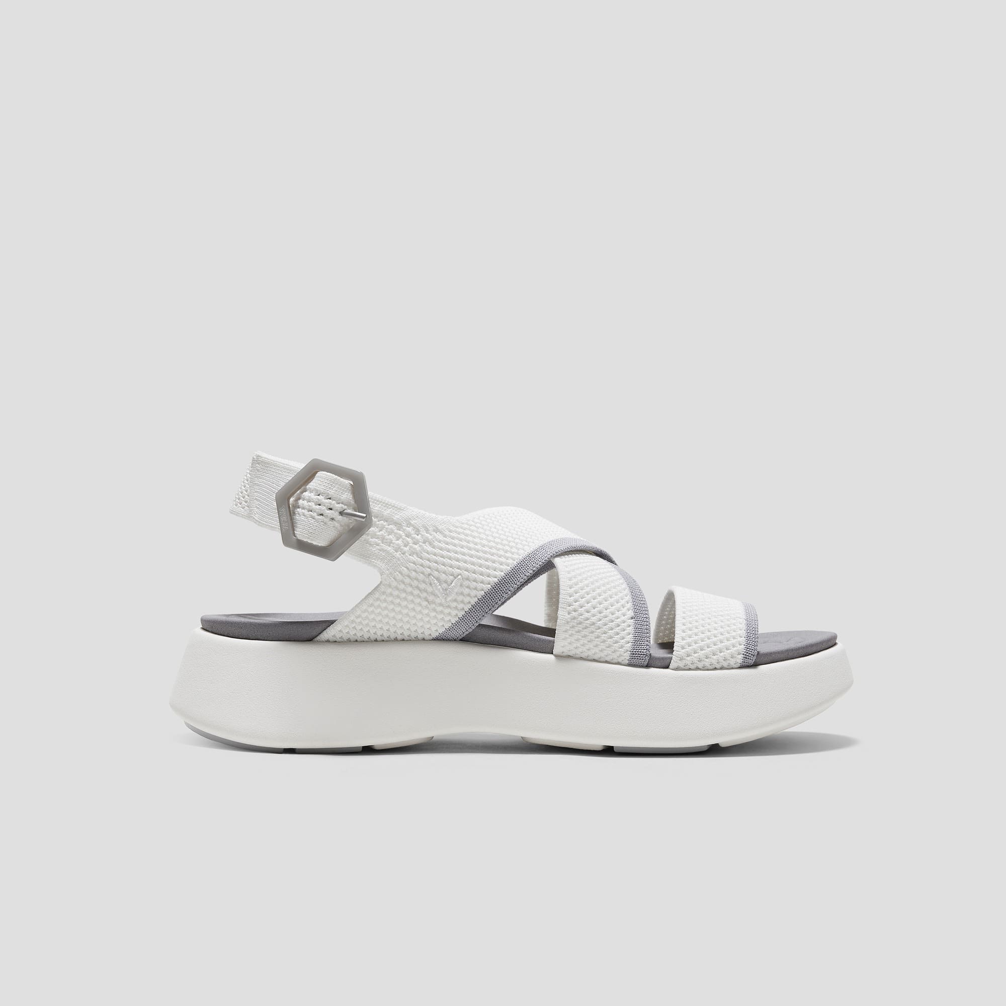 [Kathy] AdaptAll™ Sports Sandals