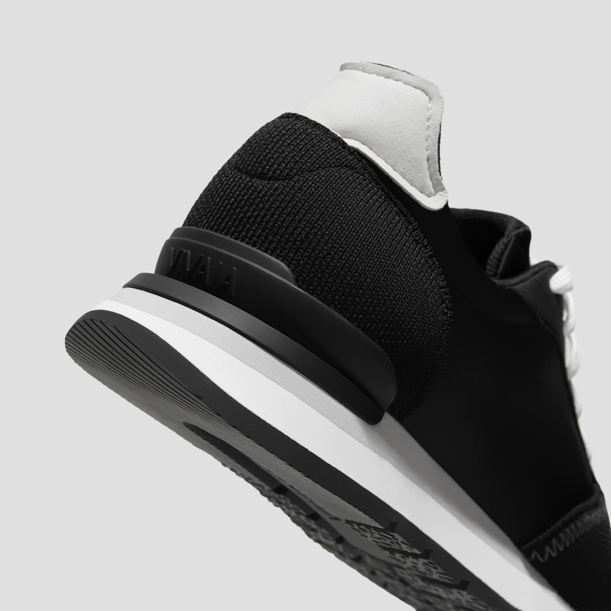 [Allegro] Unisex Satin Lux Sneakers