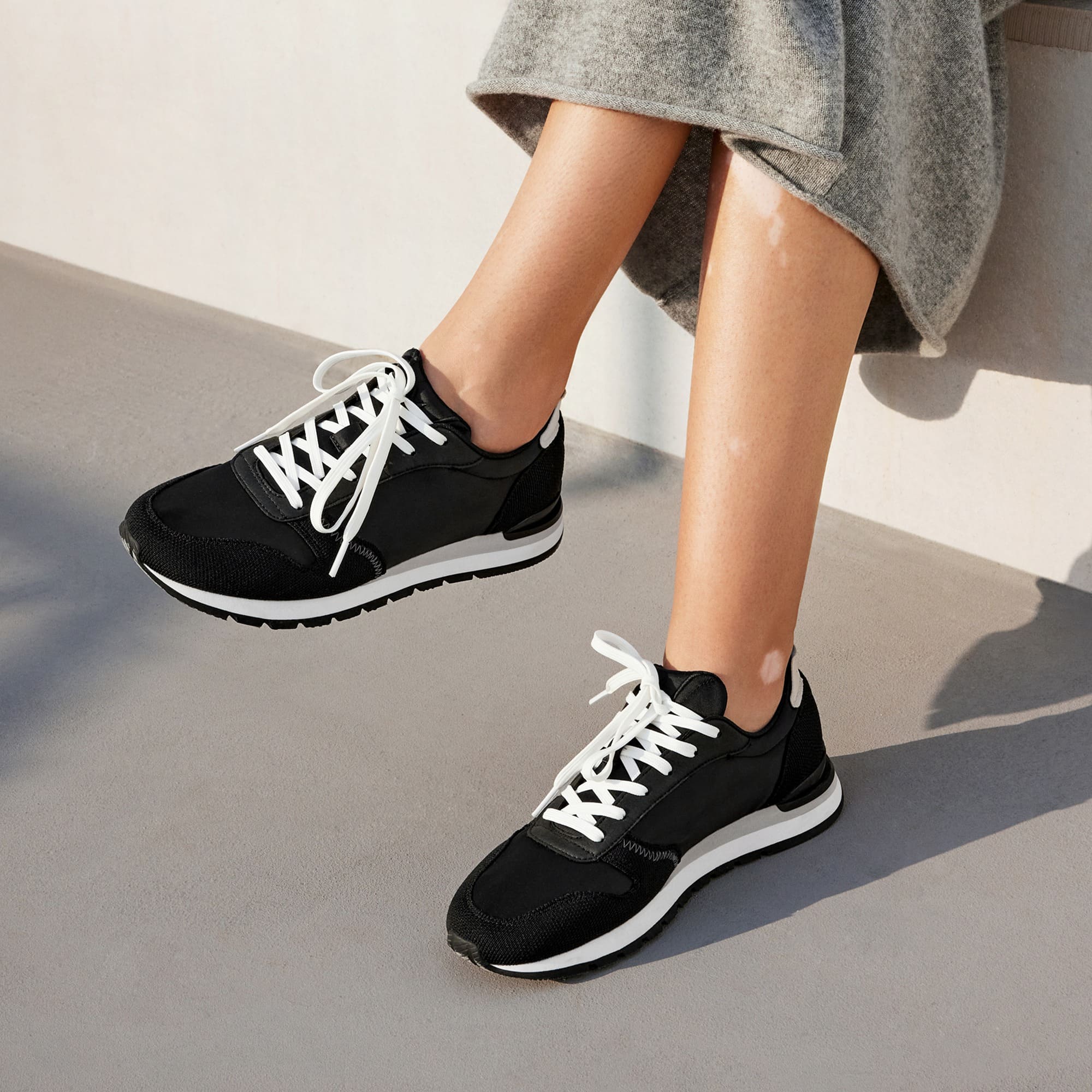 [Allegro] Unisex Satin Lux Sneakers