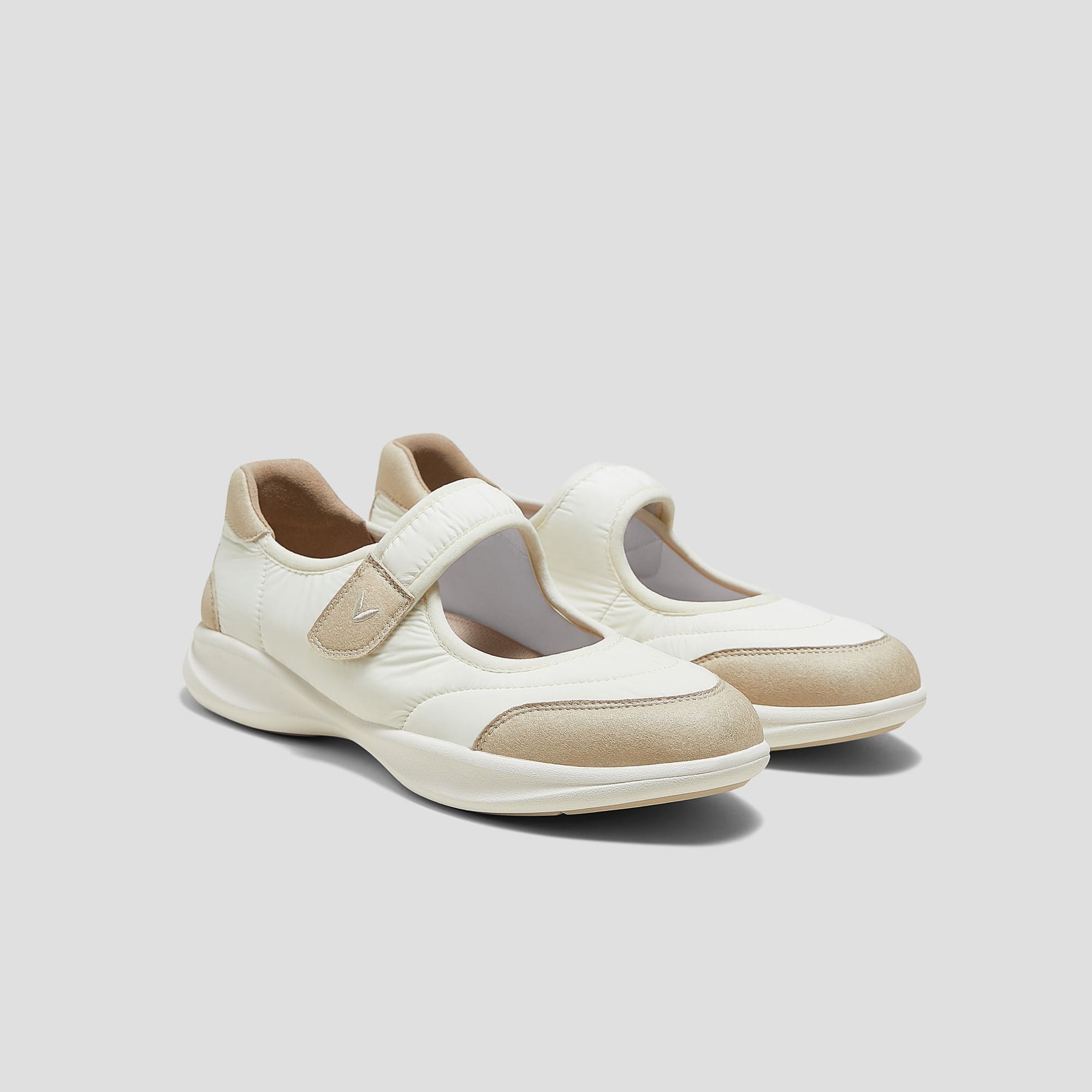 [Ivee] Round toe recycled nylon Mary Jane sneakers flat 