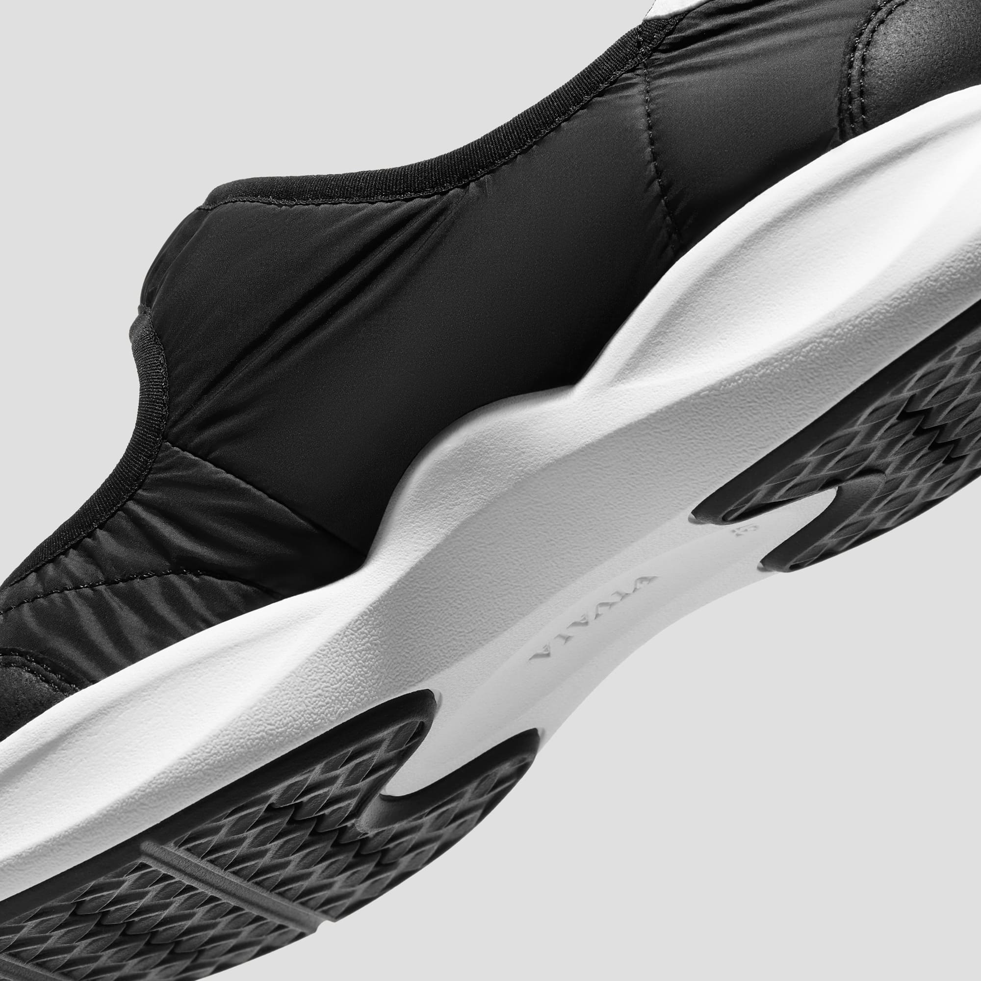 [Ivee] Round toe recycled nylon Mary Jane sneakers flat 