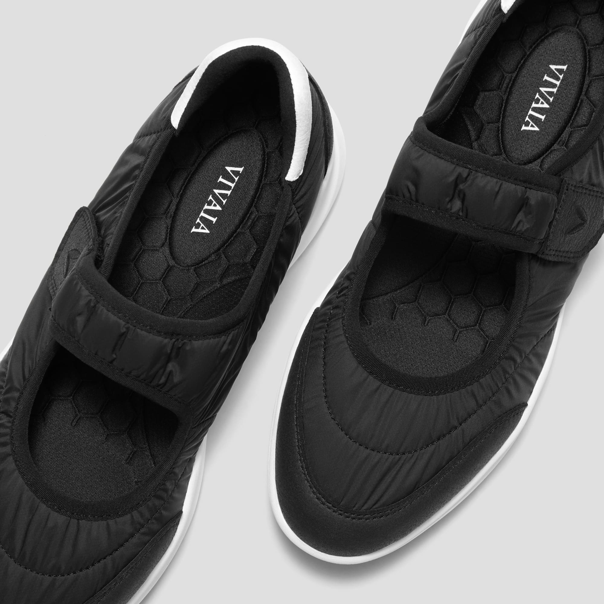 [Ivee] Round toe recycled nylon Mary Jane sneakers flat 