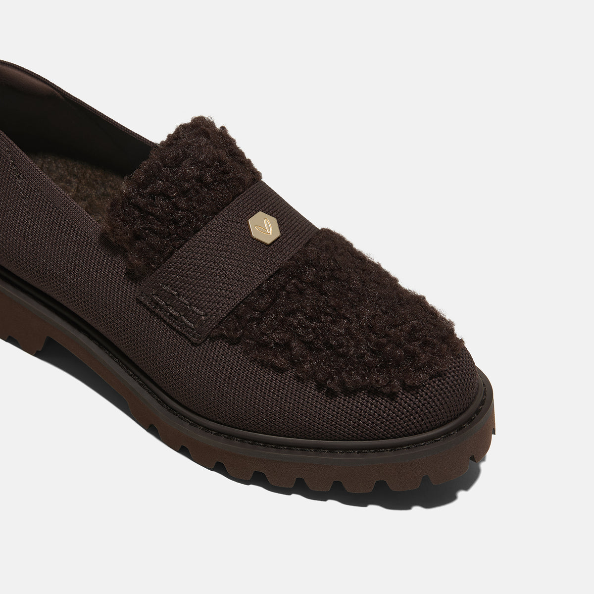 [Franata] アーモンドトゥ 撥水加工  プラットフォーム トラックソールローファー