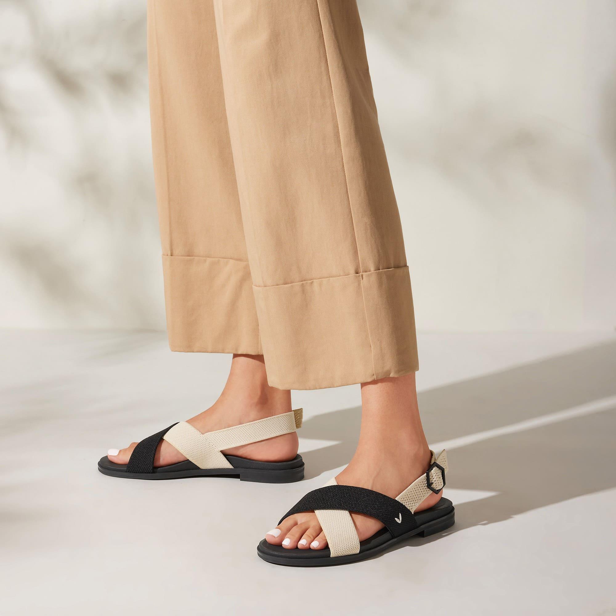 [Pamela] AdaptAll™ Archpro Sandals